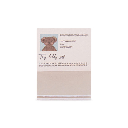 Konges Sløjd Teddy på rejse, Bamse i rejsekuffert