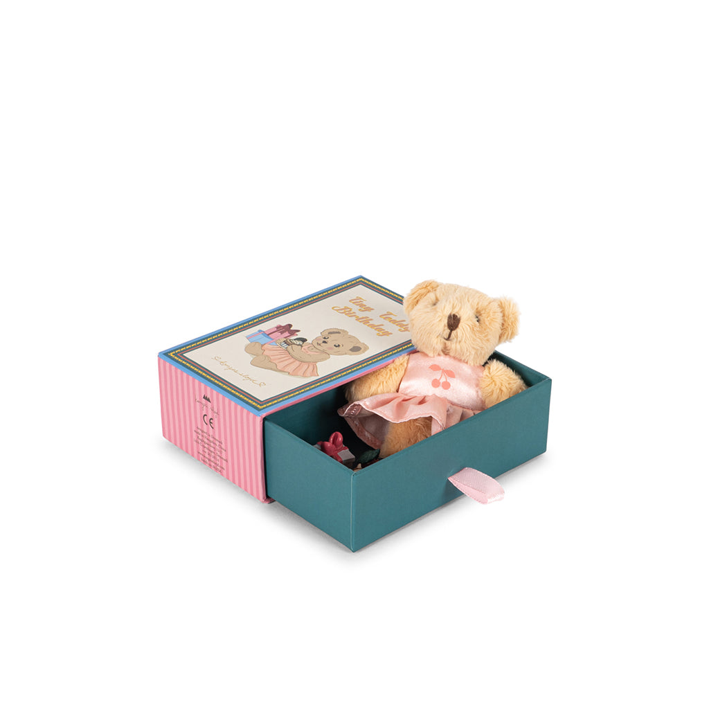 Konges Sløjd Mini bamse i æske, Tiny teddy birthday - Cherry