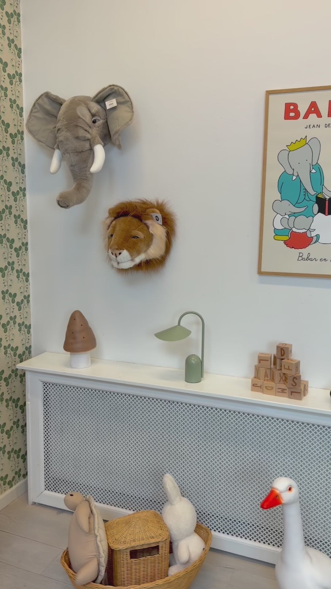 Dyretrofæ til væggen, Løve