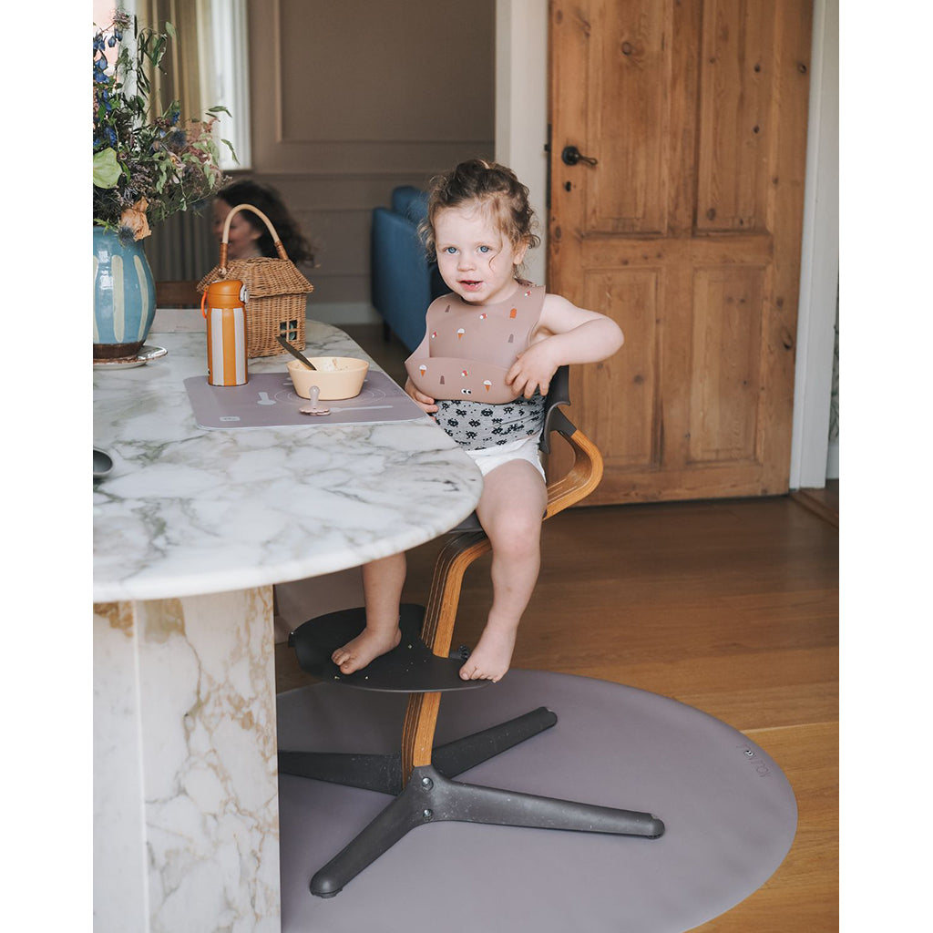 Noui Noui Floor mat, stoleunderlag, rundt - Cocoa