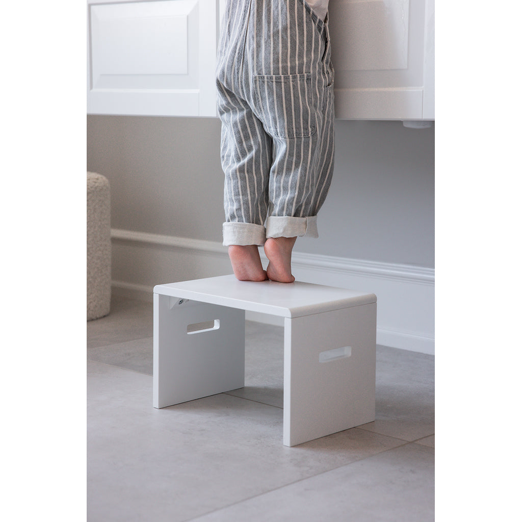 Sebra Skammel i træ - classic white