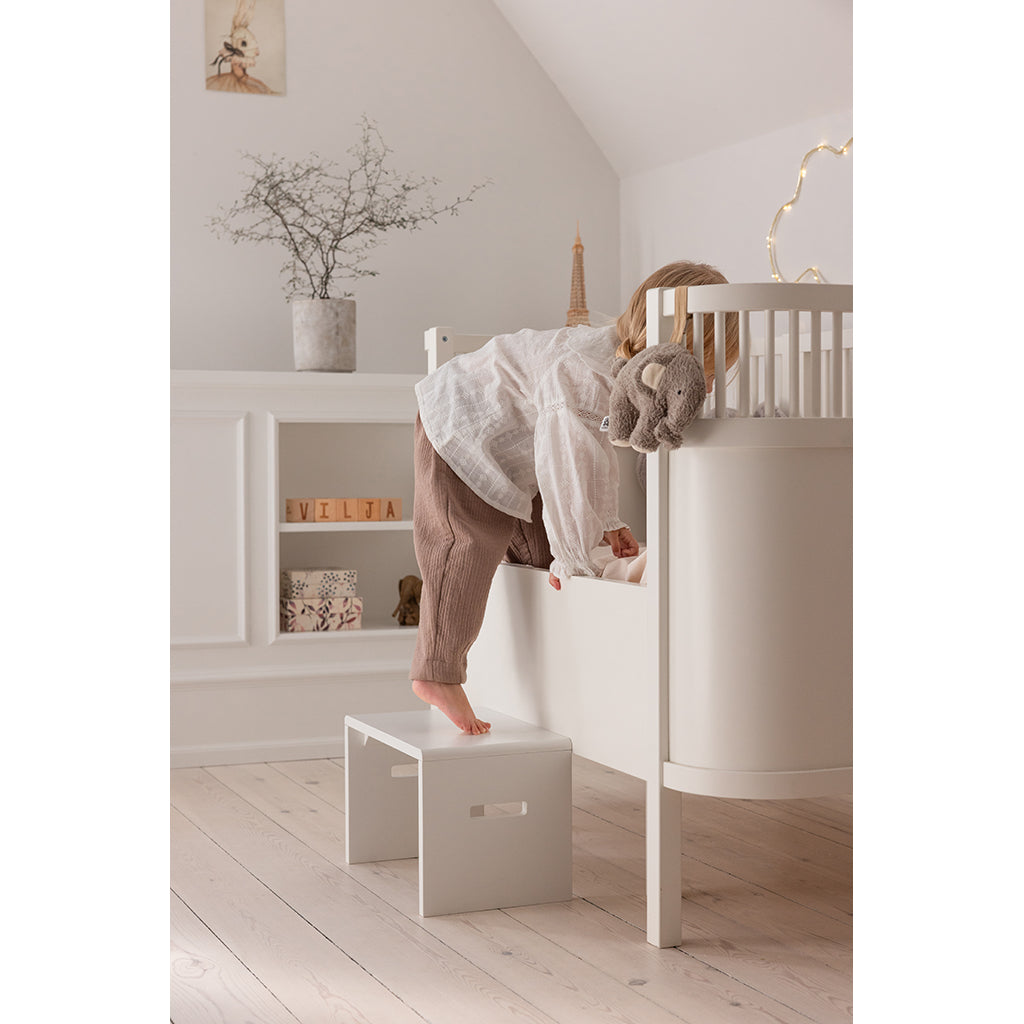 Sebra Skammel i træ - classic white