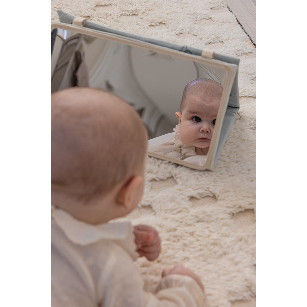 Sebra babylegetøj, foldbar aktivitetstrekant - World of Sebra