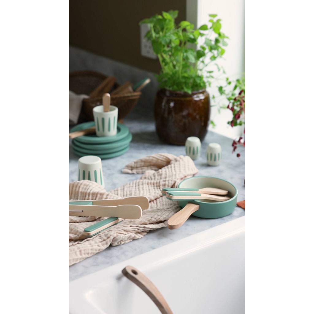 Sebra køkkengrej i træ, Køkkengryde- og pandesæt