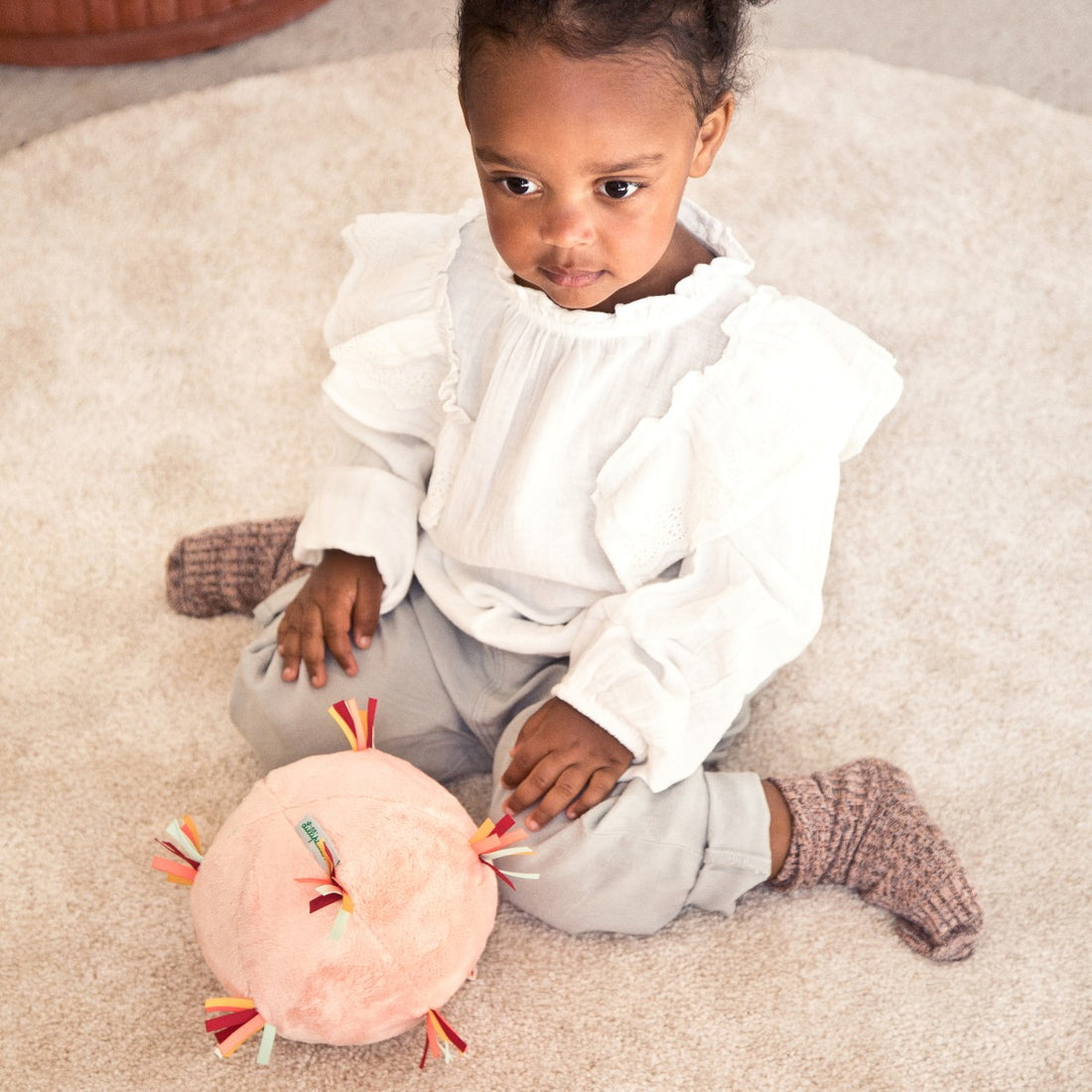 Lilliputiens sansebold, Stella m lyd