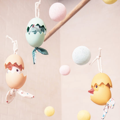 Lilliputiens aktivitetsophæng, Paulette dansende æg