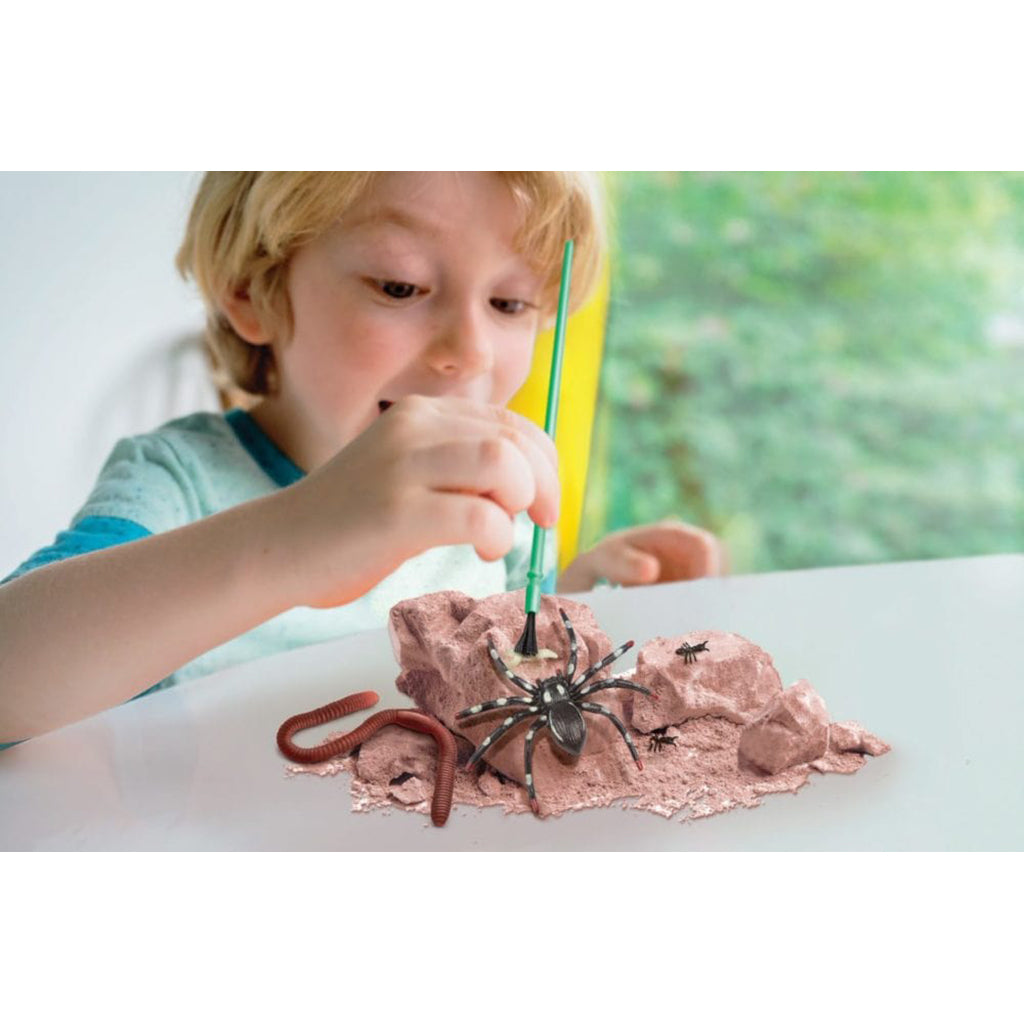 4M KidzLabs, eksperiment sæt - Creepy crawly digging kit