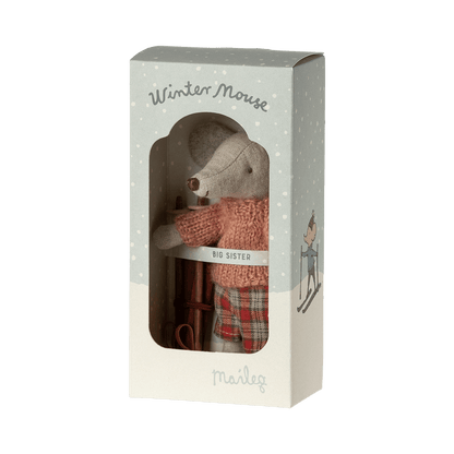 Maileg Vintermus med ski, Storesøster