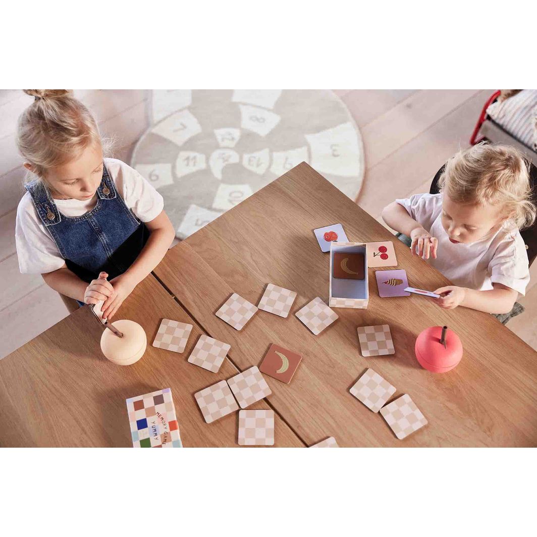 OYOY Æble kop m låg og sugerør, Rød