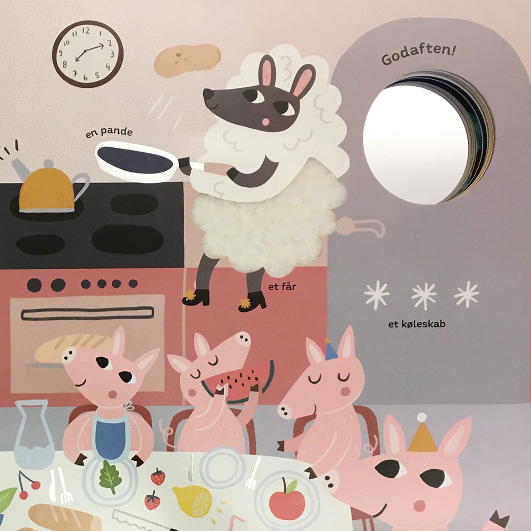 Forlaget Room2Play, Min meget store sansebog - En aften hos dyrene