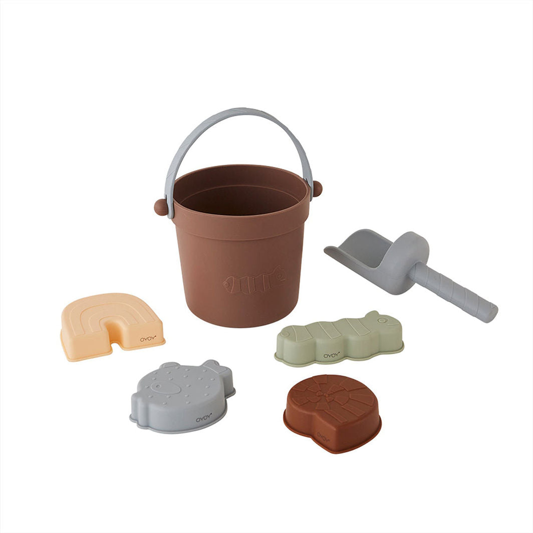 OYOY Leo Strandsæt, Choko