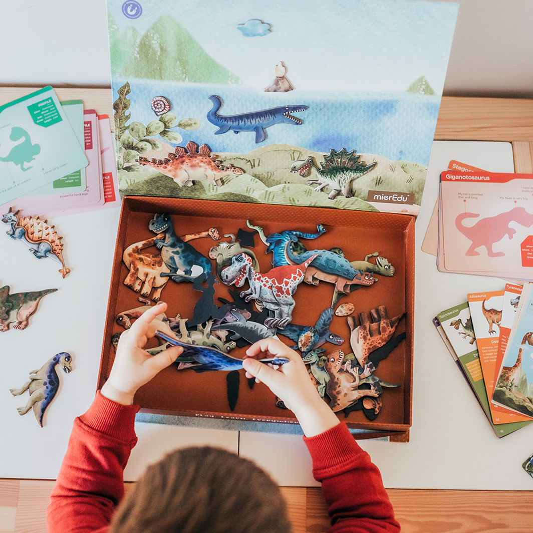 mierEdu, Magnetisk legesæt - Lær om dinosaurer