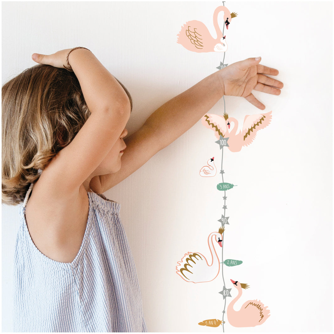 Mimi Lou wallsticker, højdemåler - Svaner