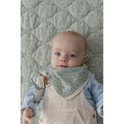 BIBS x Liberty quiltet babytæppe - Chamomile Lawn Baby Blue 942612231