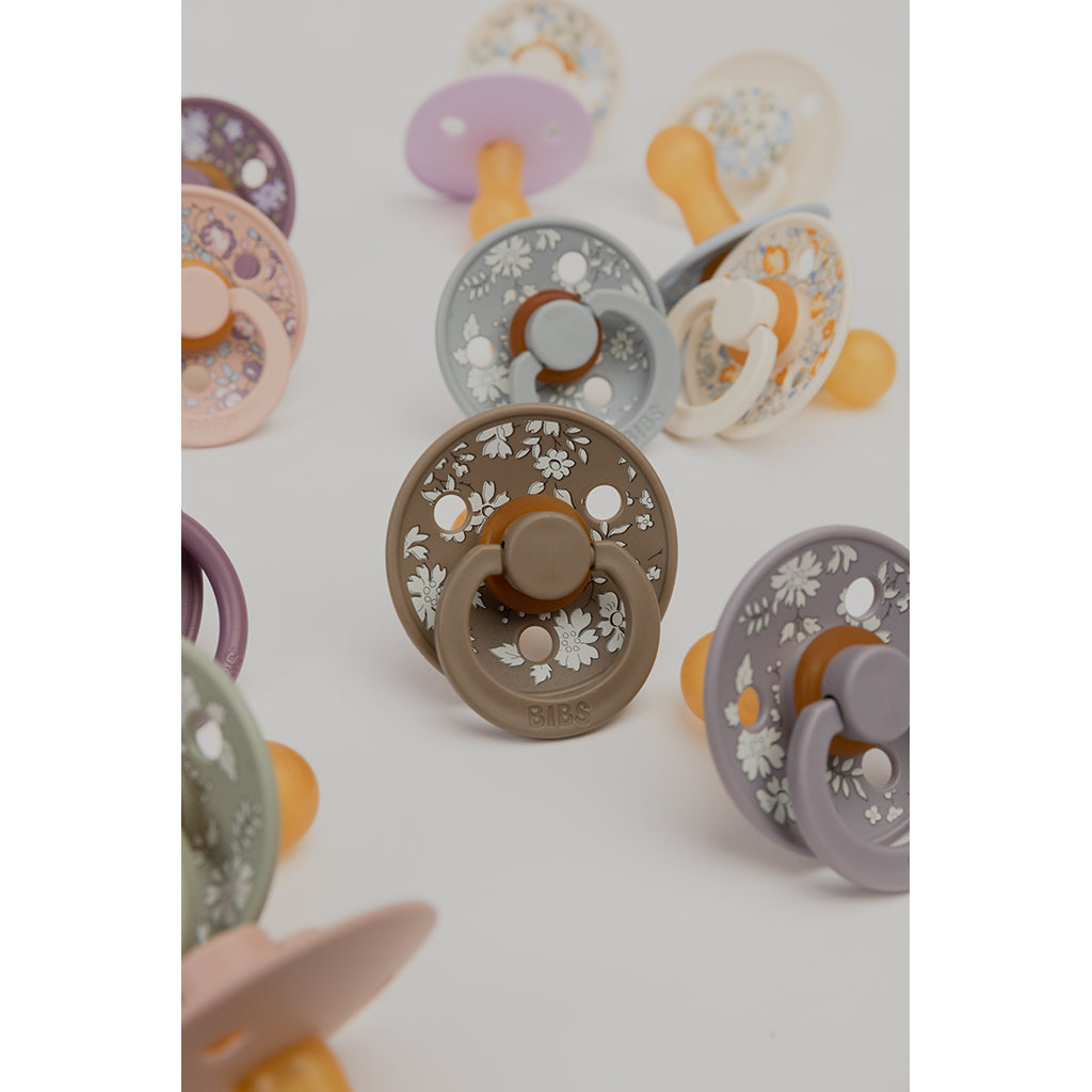 Bibs Liberty, 2-pak Colour, sutter i naturgummi, str. 2 - Capel - Fossil Grey Mix