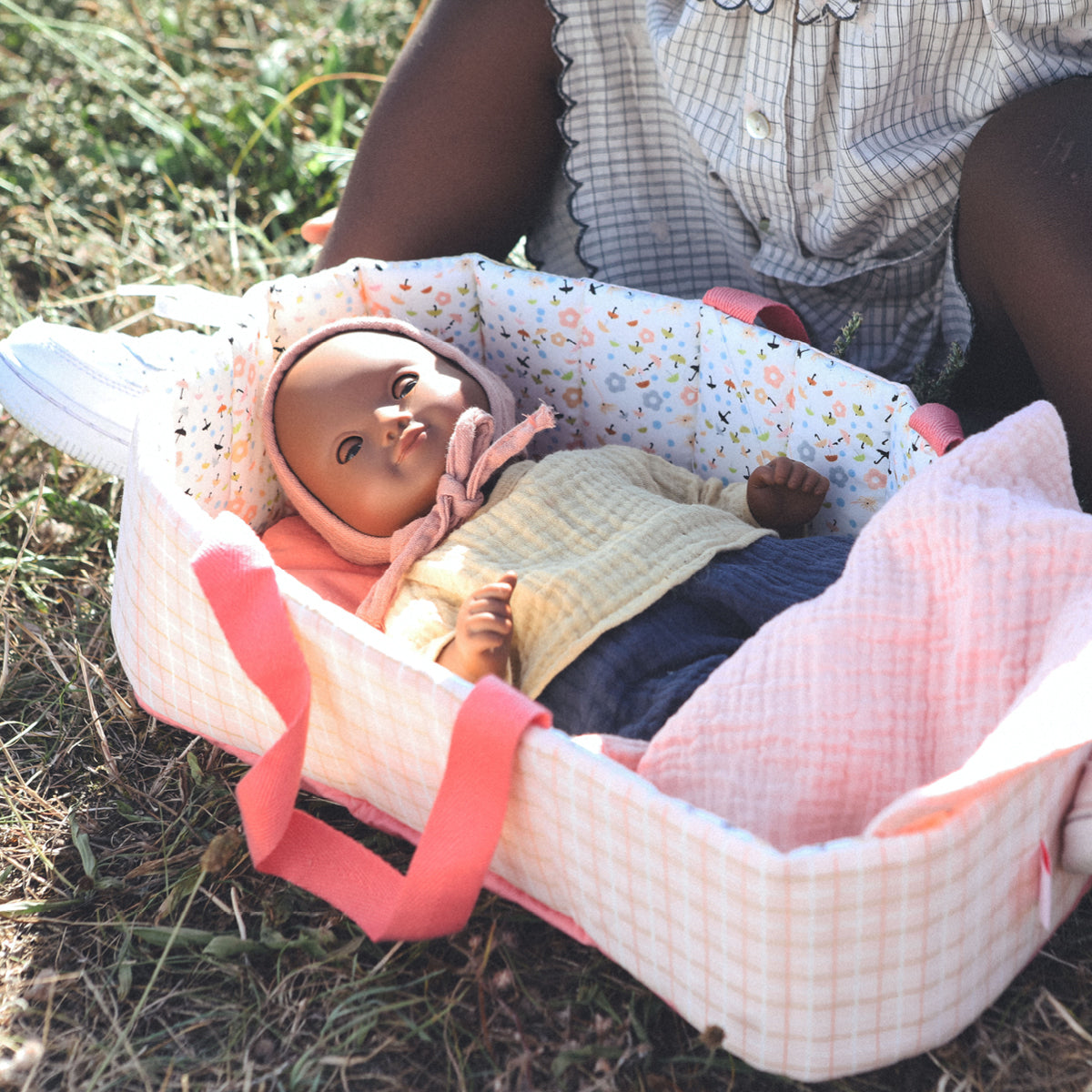 Djeco Pomea Dukke, Mimosa