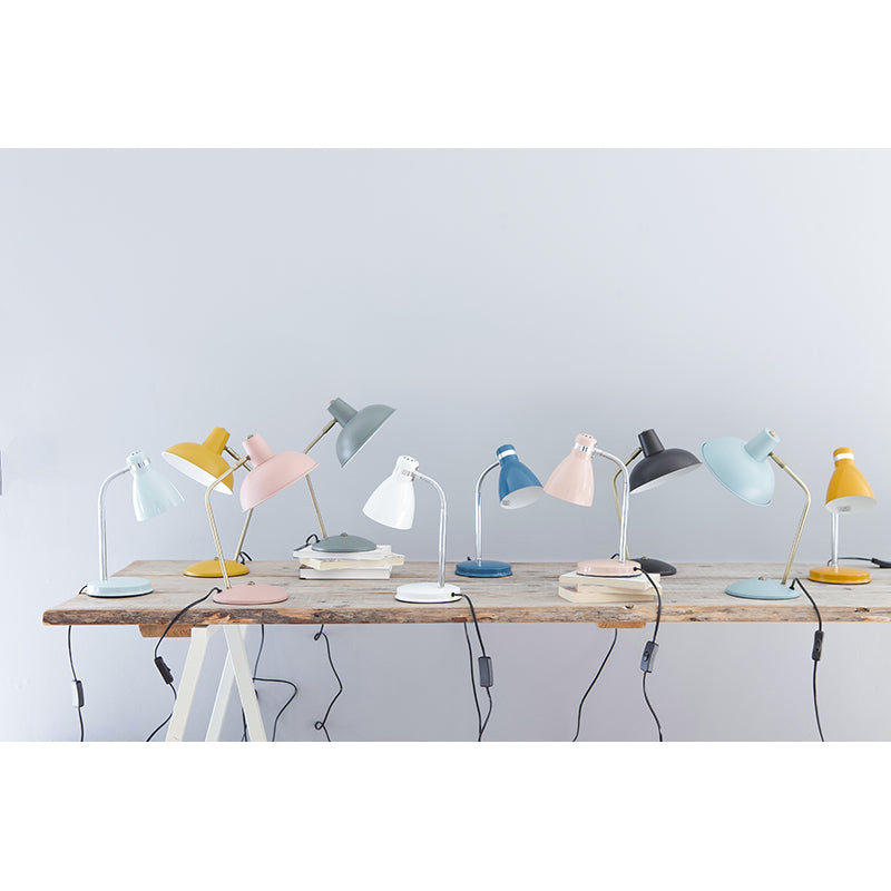 Leitmotiv Hood bordlampe i metal, Iron jungle green