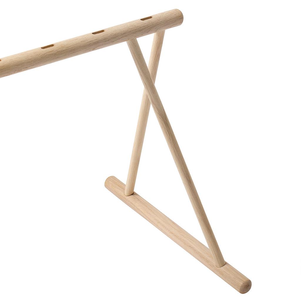 Oliver Furniture Wood Baby gym, Aktivitetsstativ i træ - Eg