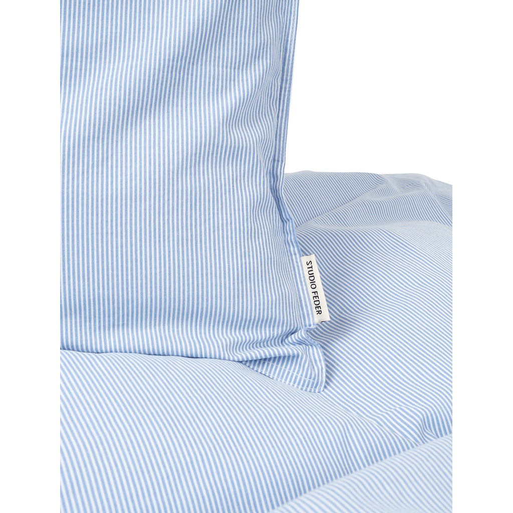 Studio Feder juniorsengetøj, økologisk - Milk Stripe