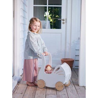 Tender Leaf, Dukkevogn - Sweet Dreams