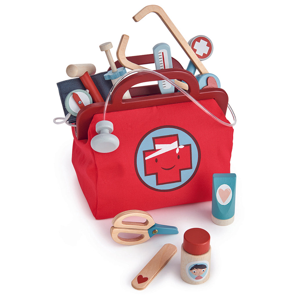 Tender Leaf, Lægetaske