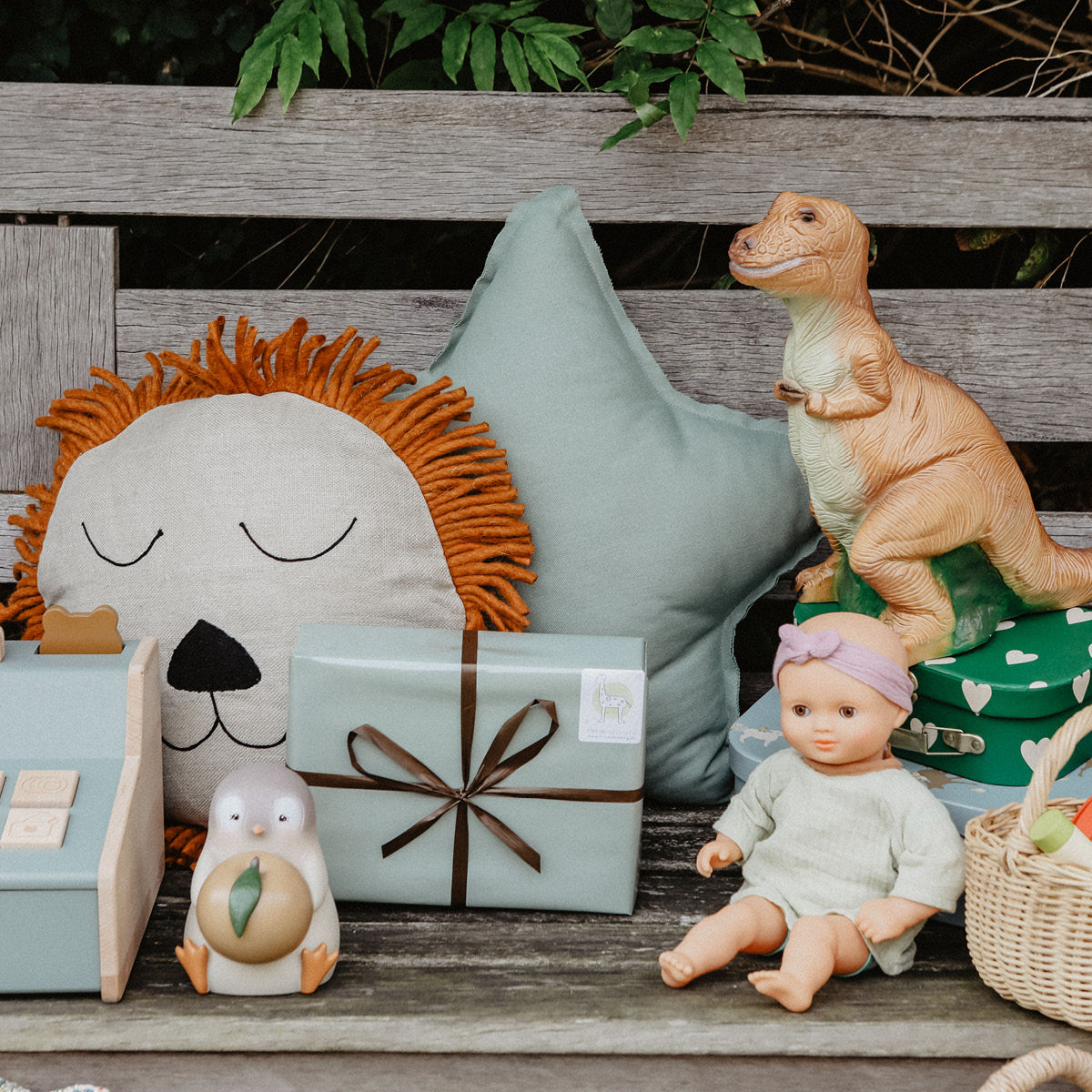 Djeco Pomea Dukke, Pistache